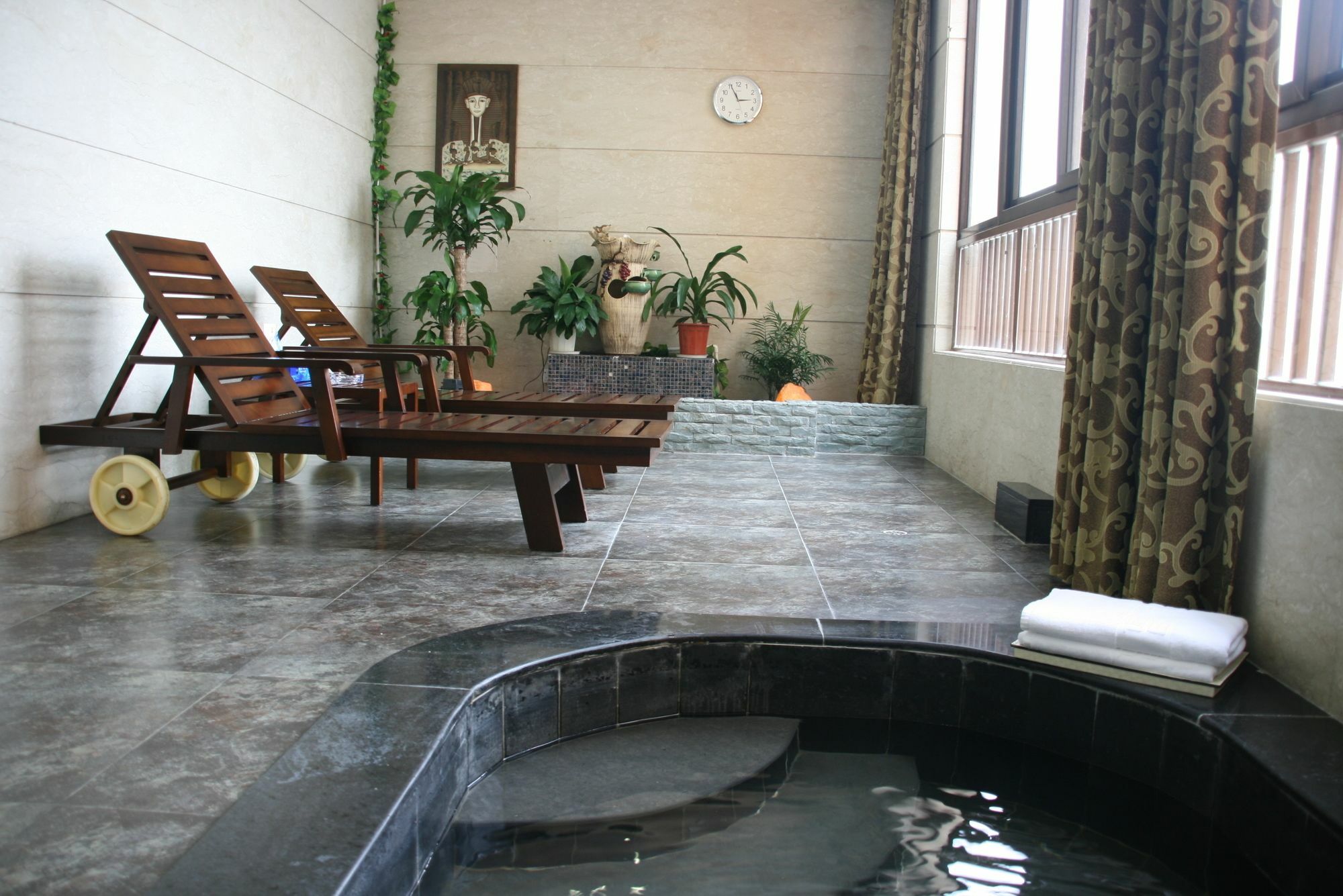 Ocean Spring Hot Spring Resort Zhuhai Esterno foto